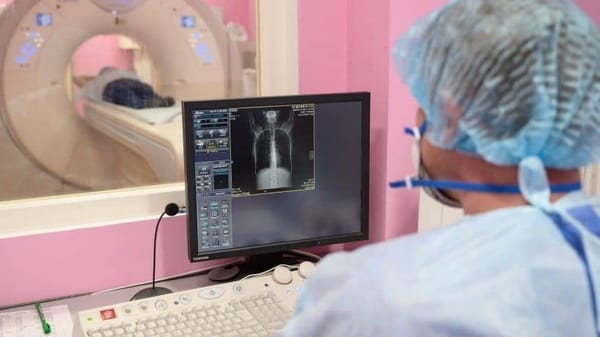 Боронов поручил мониторить цены на услуги КТ изображение публикации