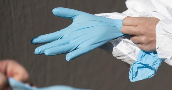 Visa передала 3.5 тысячи комплектов СИЗ медикам Иссык-Кульской области и обсервации «Ганси» изображение публикации