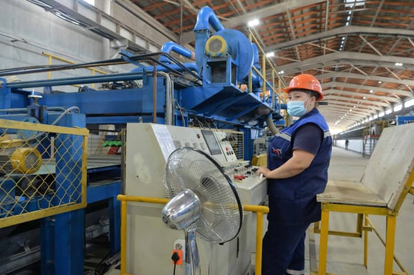 Фармотрасль не вытянула. Промышленное производство в Кыргызстане сократилось на 2% изображение публикации