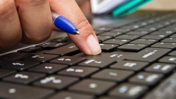 Индивидуальных предпринимателей с 1 января обяжут сдавать налоговую отчетность в электронном виде изображение публикации