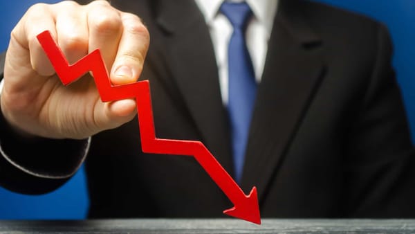 Из-за нестабильной политической обстановки торги на бирже сократились до 1 млн сомов изображение публикации