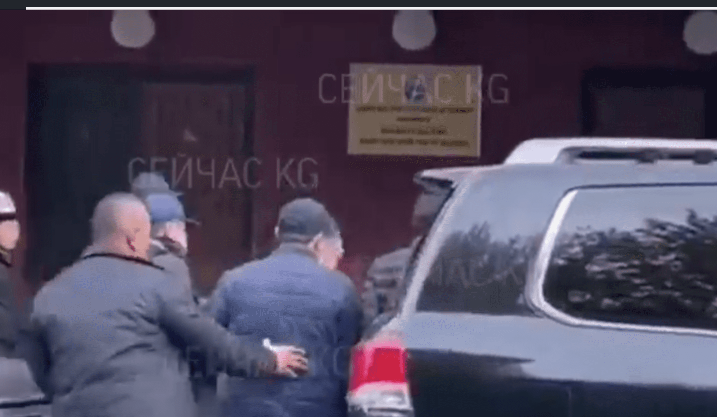 Садыр Жапаров приехал в здание правительства изображение публикации