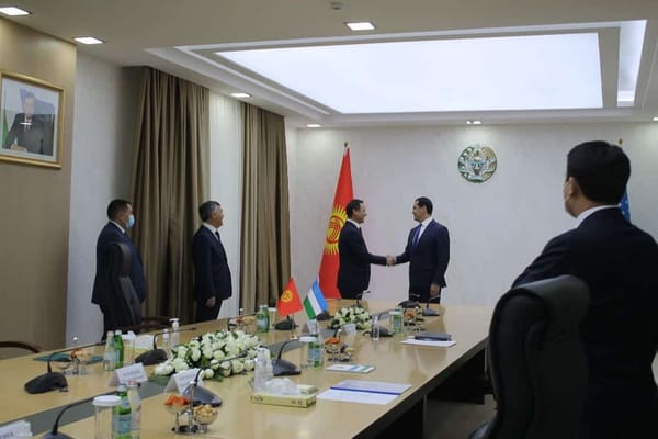 Кыргызстан заинтересован в поставках цемента, угля и электрических ламп в Узбекистан — Казакбаев изображение публикации