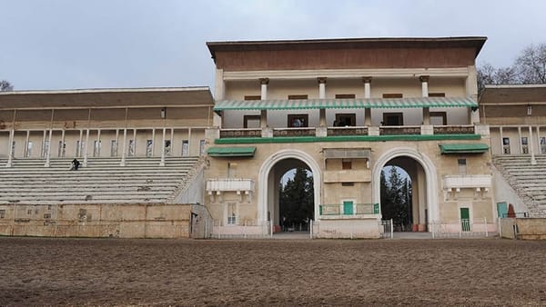 Мэрия Бишкека ищет инвестора для строительства нового ипподрома изображение публикации