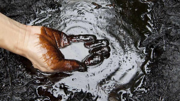 В Кыргызстане разрешили выпускать нефтепродукты низкого качества до августа 2023 года изображение публикации