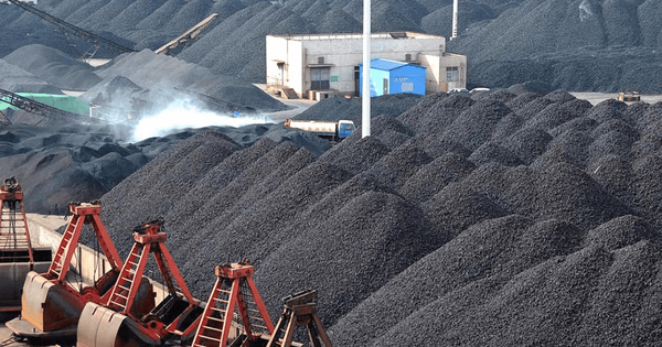 На севере и юге КР предложили построить фабрики по глубокой переработке угля изображение публикации
