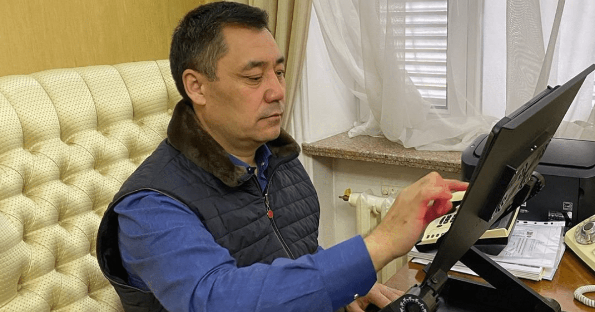 Жапаров изолировался на 10 дней перед поездкой в Москву изображение публикации