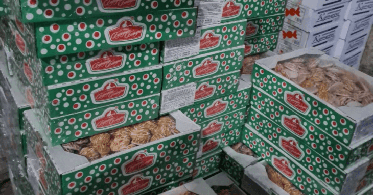 Финполиция уничтожила просроченные сладости с опечатанного склада. ВИДЕО изображение публикации