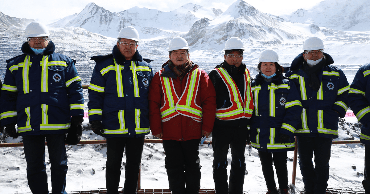 Депутаты посетили Кумтор и раздали поручения, в том числе сократить часы работы изображение публикации