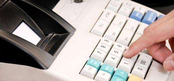 Предпринимателям разрешили использовать старые ККМ до 1 июля изображение публикации