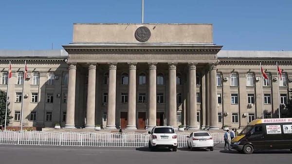 Марипов призвал оперативно решать вопросы граждан, чтобы они не митинговали перед Домом правительства изображение публикации