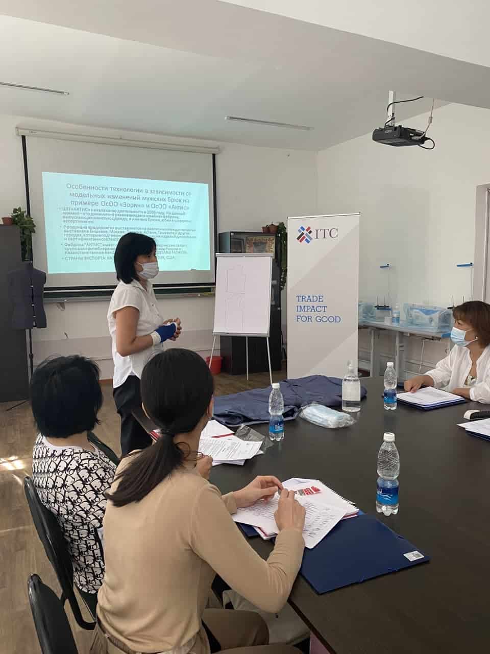 Преподавателей и студентов вузов КР обучили современным технологиям обработки швейных изделий изображение публикации