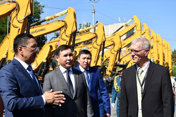 АБР передал МЧС КР спецтехнику на $8 млн изображение публикации