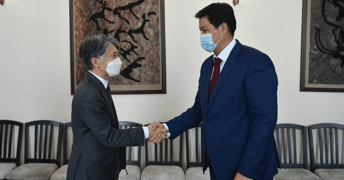 Кыргызстан намерен наладить торгово-экономические отношения с Южной Кореей, — Марипов изображение публикации