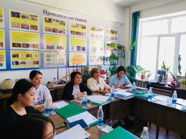 Разработка нового продукта в соответствии с модными тенденциями. В Бишкеке состоялся тренинг для преподавателей вузов изображение публикации