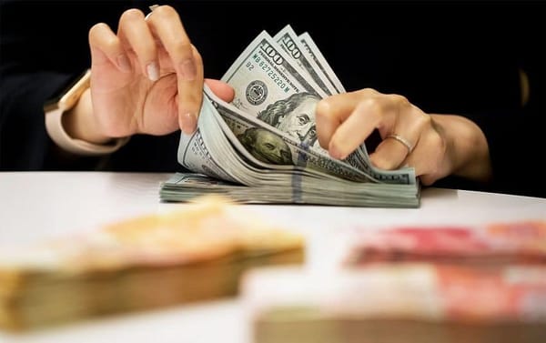 Госдолг Кыргызстана уменьшился на $7 млн с начала года, но он по-прежнему огромен изображение публикации