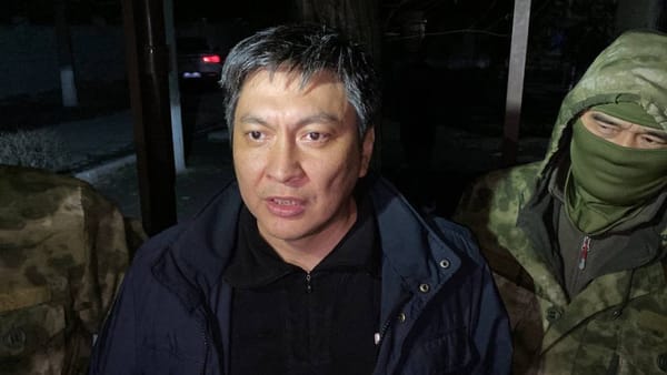 Болота Темирова и Болота Назарова незаконно удерживают в ГУВД Бишкека изображение публикации