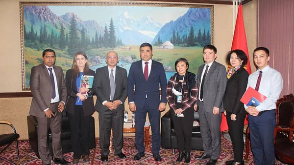 Министр экономики обсудил новую страновую стратегию сотрудничества Кыргызстана с АБР изображение публикации