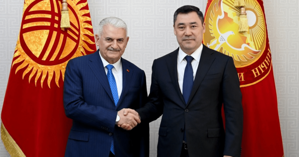 Садыр Жапаров отстаивает размещение штаб-квартиры Тюркского инвестиционного фонда в Бишкеке изображение публикации