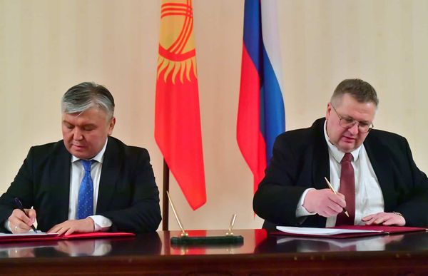 Каталог кыргызских предприятий легпрома направят в Минпром России изображение публикации