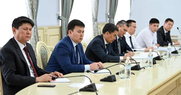 Кабмину презентовали отечественные электробусы «Белес» — мэрия Оша намерена их купить изображение публикации