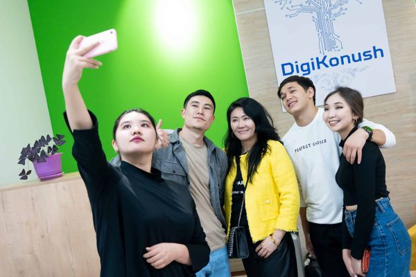 Центры цифровых навыков для женщин и молодежи открыты в трех областях КР изображение публикации