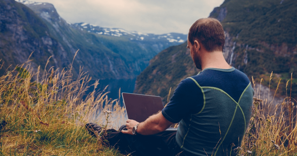 Минэконом предложил за $500 присваивать иностранцам преференцированный статус «Цифровой кочевник» изображение публикации