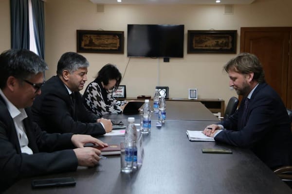 Французская компания MEDEF заинтересована в создании горного кластера в Кыргызстане изображение публикации