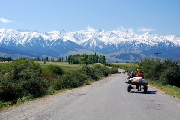 Каракол — культурная столица СНГ в 2022 году. Депутат просит отремонтировать там дороги изображение публикации