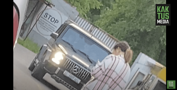 Алексей Ширшов передвигается на авто, предположительно, главы Минцифры Иманова. ВИДЕО изображение публикации