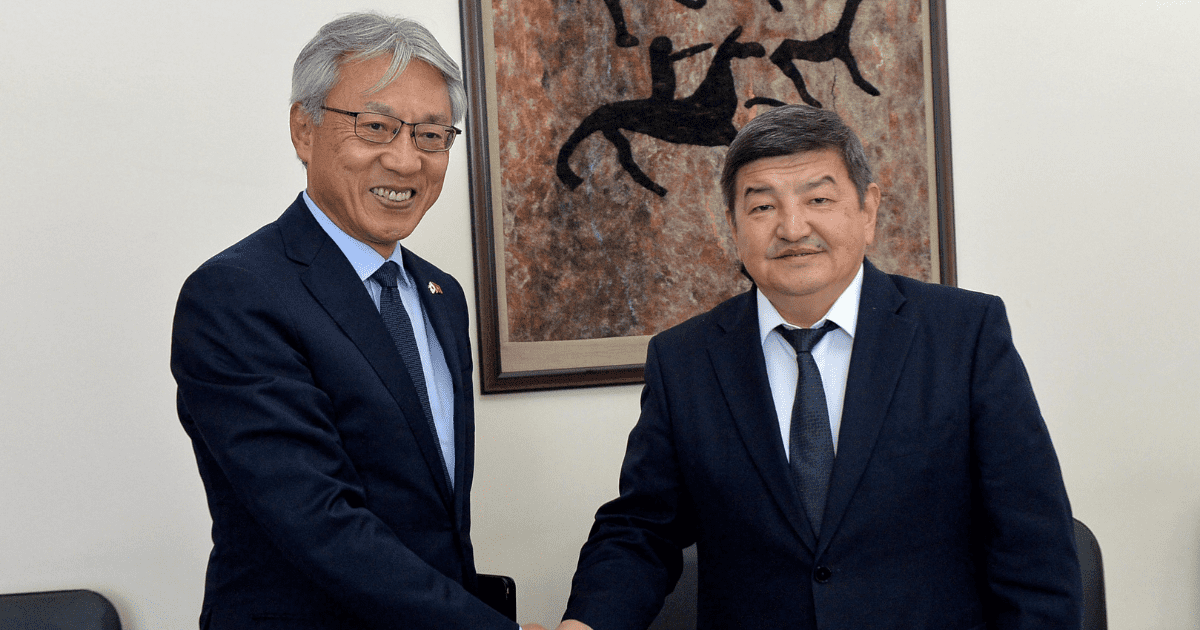 Акылбек Жапаров обсудил с послом Японии привлечение крупнейших японских компаний на рынок КР изображение публикации