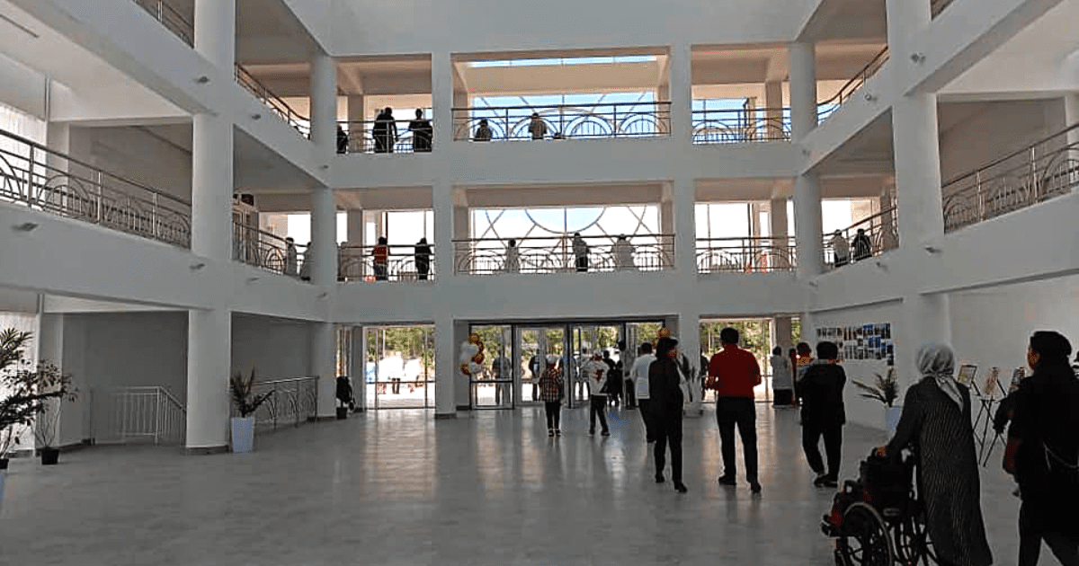 «Кумтор» выделил 200 млн сомов на строительство трех новых блоков и ремонт центра «Алтын-Балалык» изображение публикации