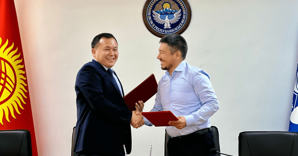 Мэрия купит пять автобусов с газомоторным двигателем у отечественной компании «Белес Кей Жи» изображение публикации