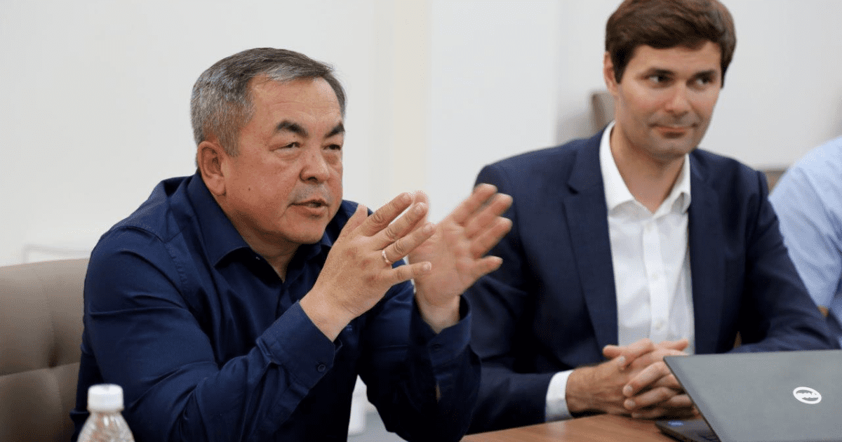 Болтурук не смог справиться с коррупцией на «Кумторе» — И в итоге решил закрыть на нее глаза изображение публикации