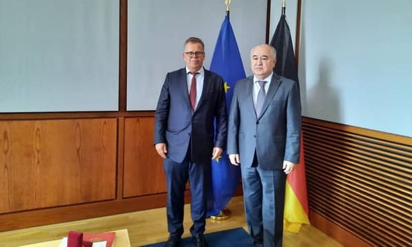 Посол КР предложил Германии участвовать в крупных инфраструктурных проектах изображение публикации