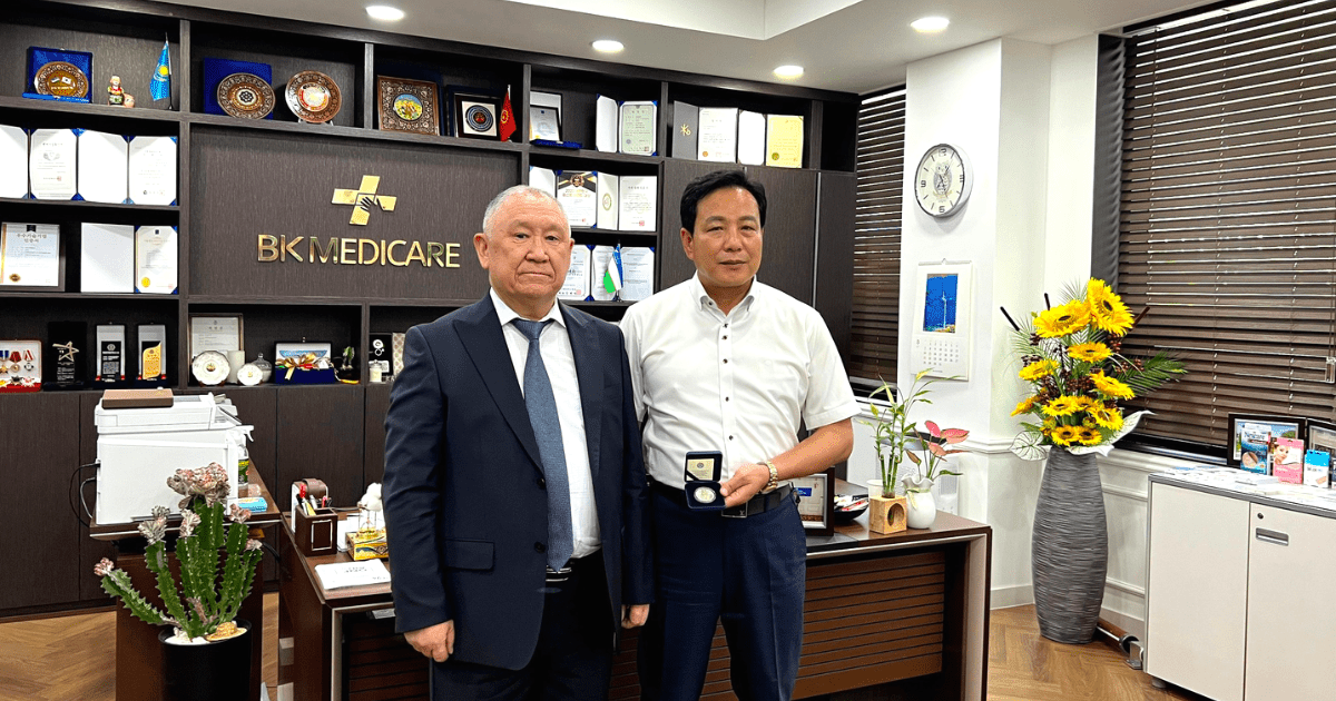 «Кыргызиндустрия» налаживает сотрудничество с корейской компанией по производству пластырей изображение публикации