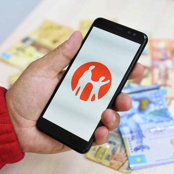 Как перевести деньги с Kaspi на «Элкарт». Инструкция изображение публикации