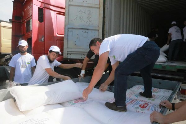 В Баткен отправлена помощь от узбекского национального культурного центра в Оше изображение публикации