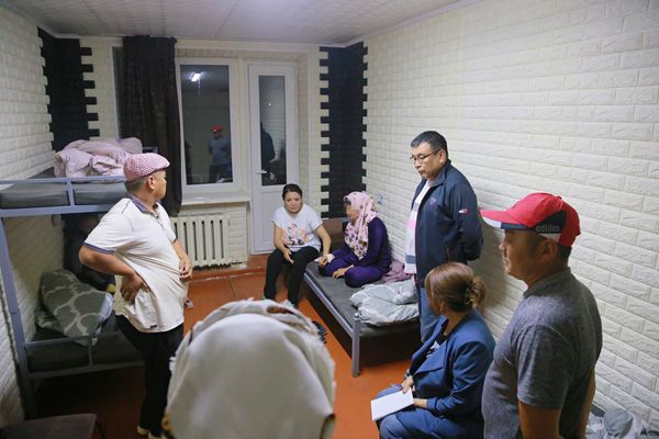 В Оше размещены уже более 2.5 тысячи эвакуированных баткенцев изображение публикации