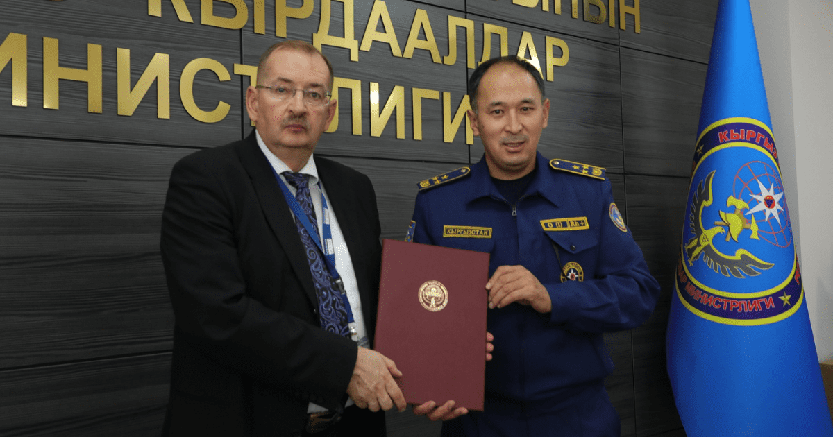 ОБСЕ передало МЧС 18 компьютеров для урегулирования ситуации в Баткене изображение публикации