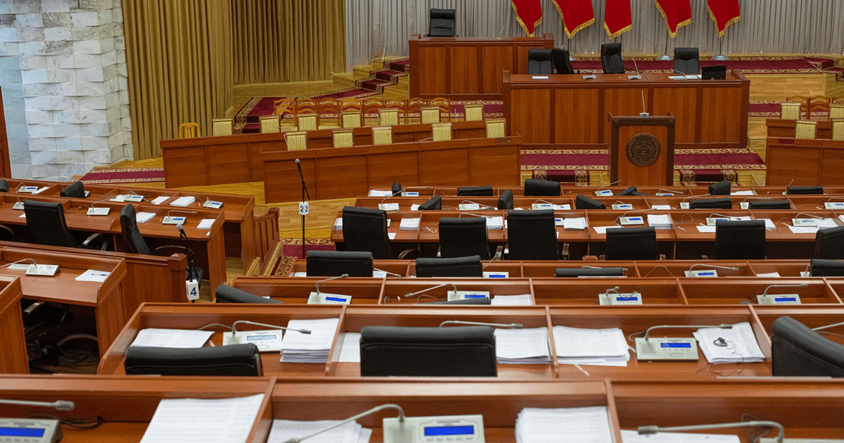 Депутаты ЖК разошлись, но не закрыли внеочередное заседание для возможности экстренно собраться изображение публикации