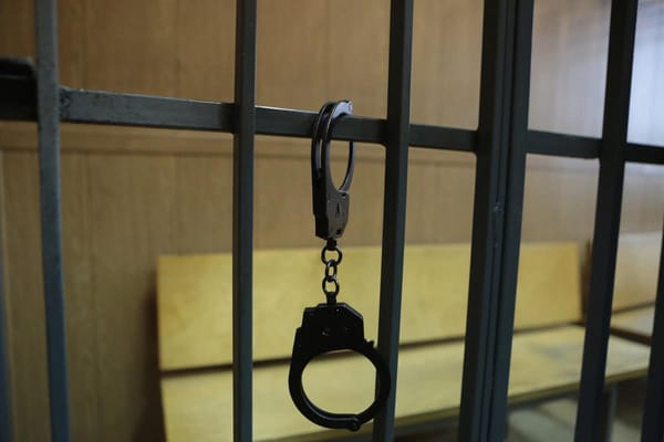 Число задержанных за критику передачи Кемпир-Абада достигло 26 человек изображение публикации