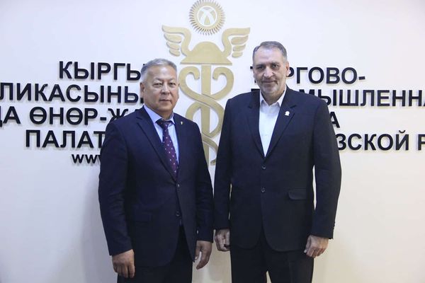 Иран рассмотрит введение безвизового режима для предпринимателей из КР изображение публикации