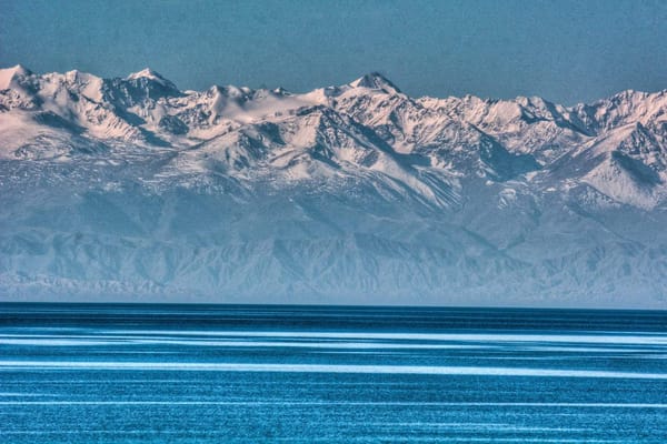 Леднику на Иссык-Куле присвоено имя основателя ОАЭ шейха Заеда изображение публикации