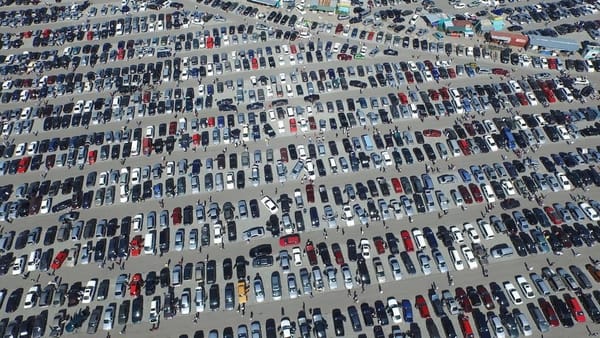 С начала года импорт легковушек в КР превысил 29 тысяч штук — больше всего привезли из Грузии, Кореи и России изображение публикации