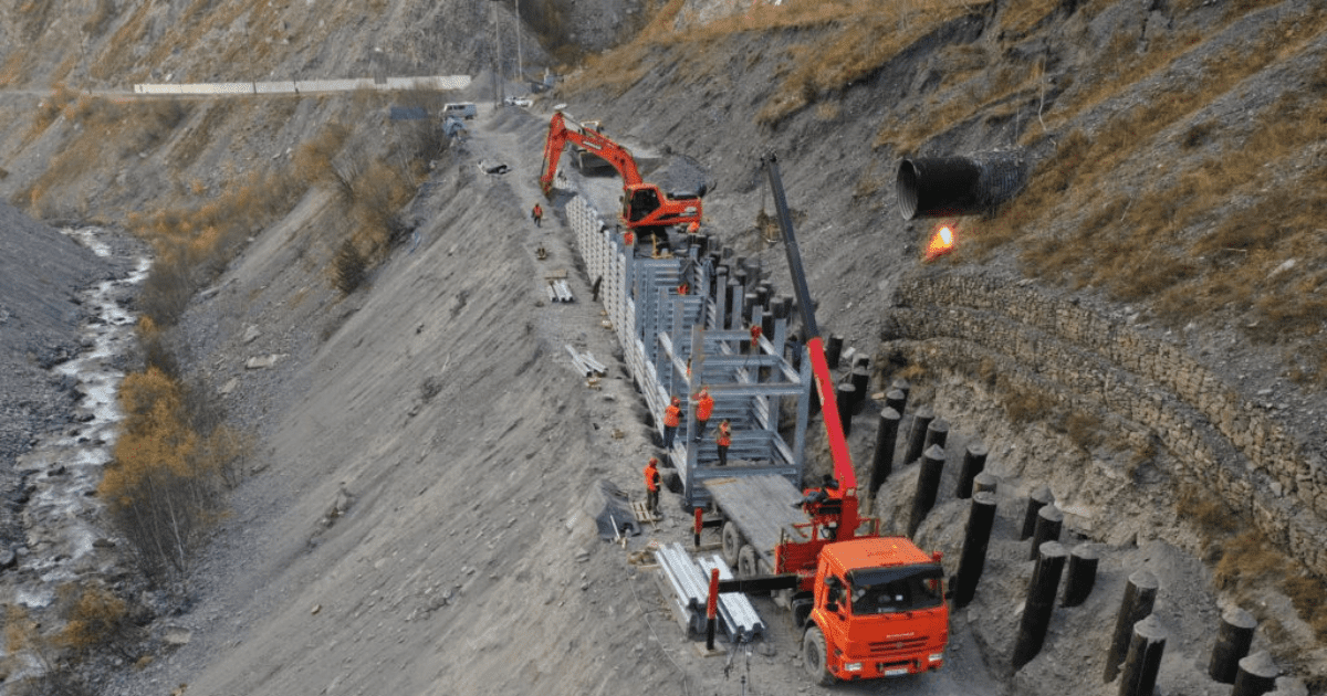 Минтранс намерен привлечь от Китая грант в $59 млн — на защиту дорог от камней изображение публикации