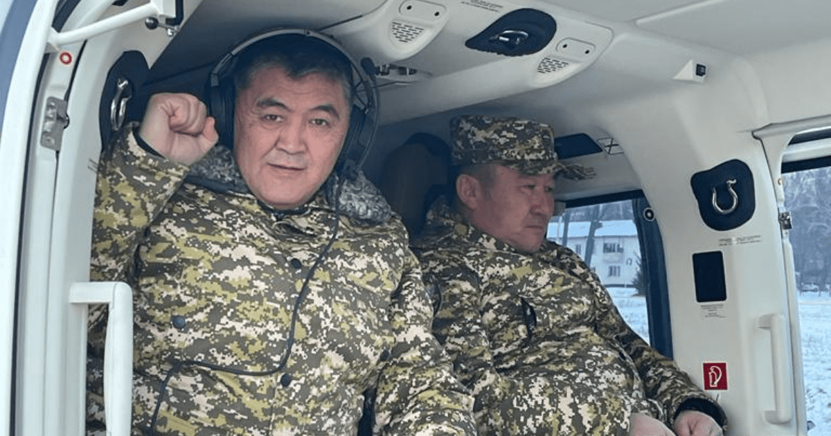 Новый вертолет МЧС для своих нужд первым использовал глава ГКНБ изображение публикации