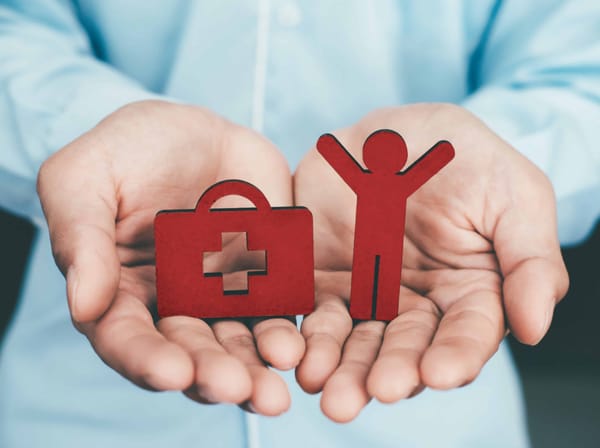 В Кыргызстане введут обязательное медстрахование с 16 лет – ЖК принял закон во втором чтении изображение публикации