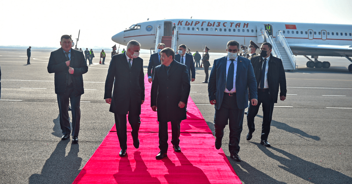 Целесообразность заграничных поездок чиновников будут анализировать в кабмине изображение публикации