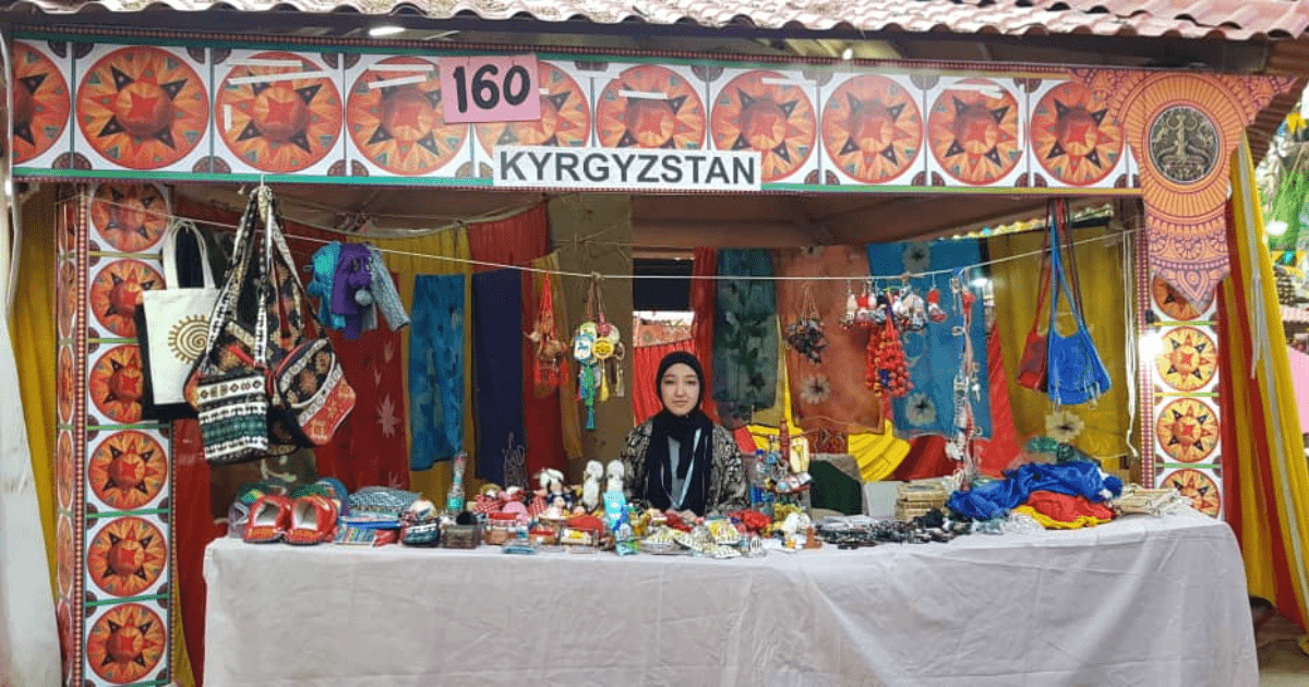 Кыргызстанские ремесленники удивили участников международной ярмарки в Индии изображение публикации